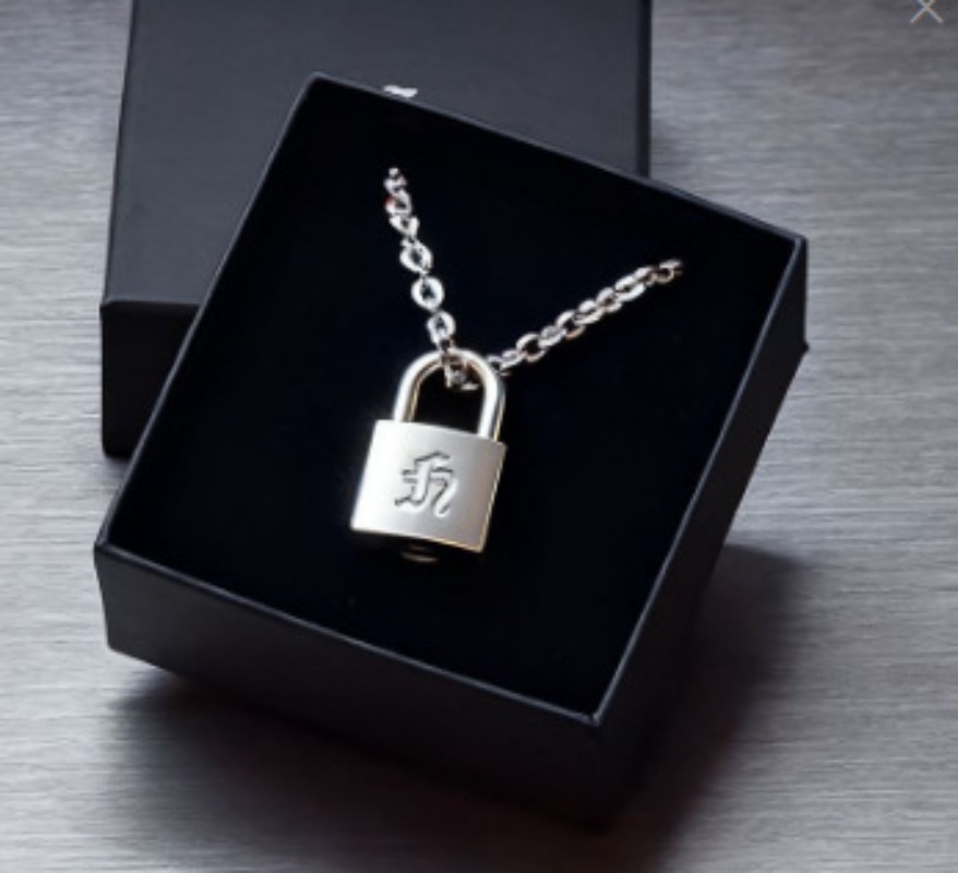 Smooth Matte Finish Metal Lock - مراجعة Men Accessories Jewelry وسعره
